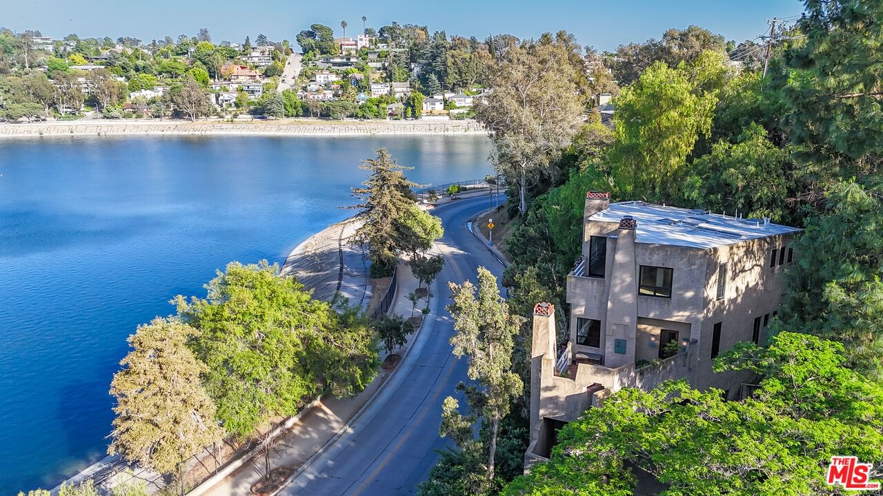 Silver Lake photo 35