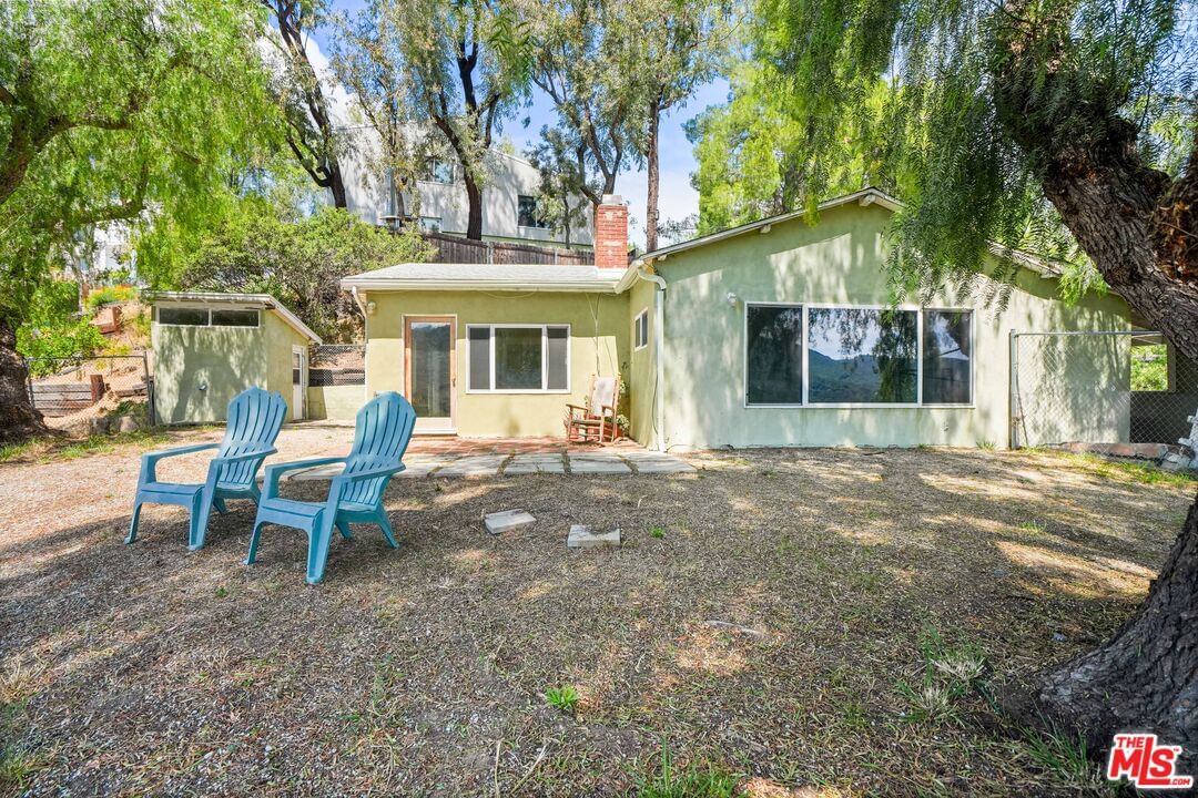 Hodgson Circle photo 19