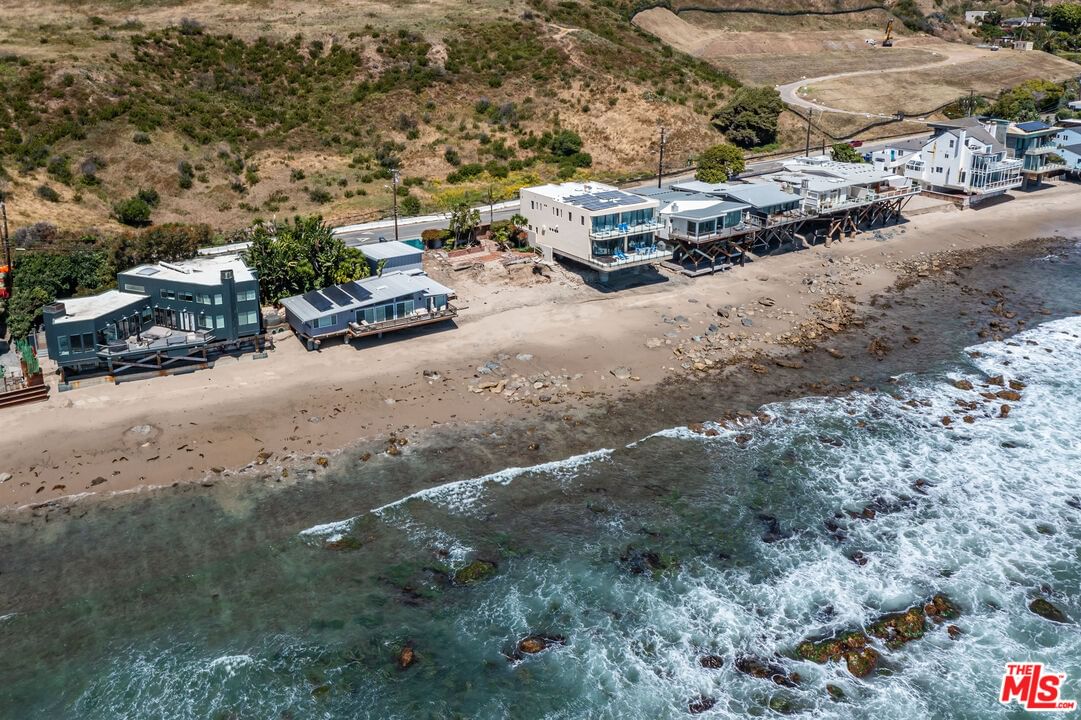 Malibu photo 5