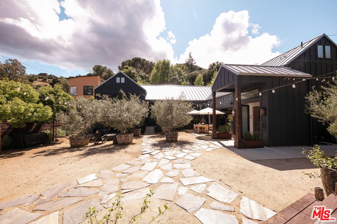 Crags photo 21