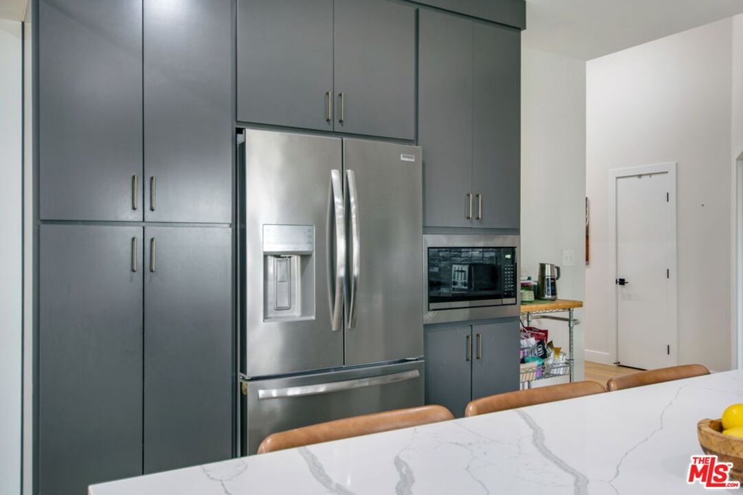 Sherbourne photo 15