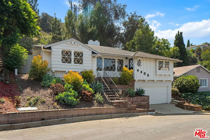 4406 Don Diablo Dr
