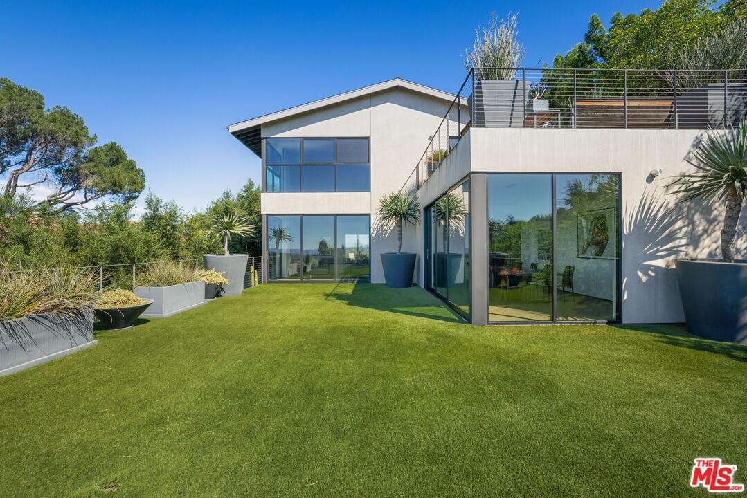 Beverly Ranch photo 14