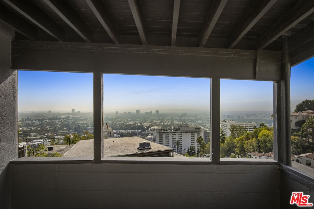 Hollywood photo 53
