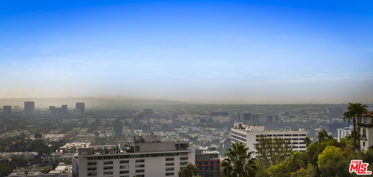 Hollywood photo 54