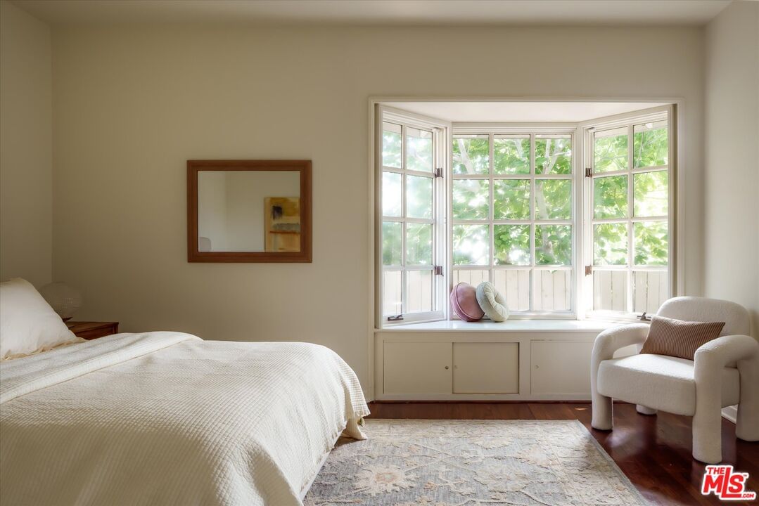 Oakwood photo 28