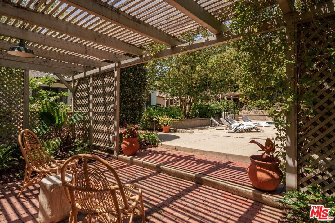 Oakwood photo 47