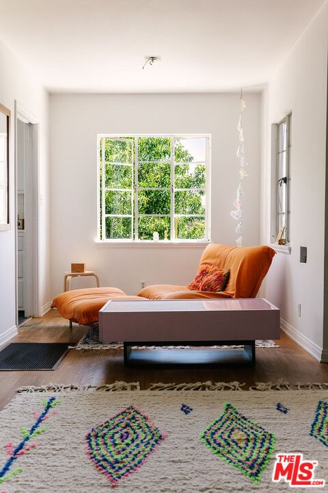 Mayfair photo 10