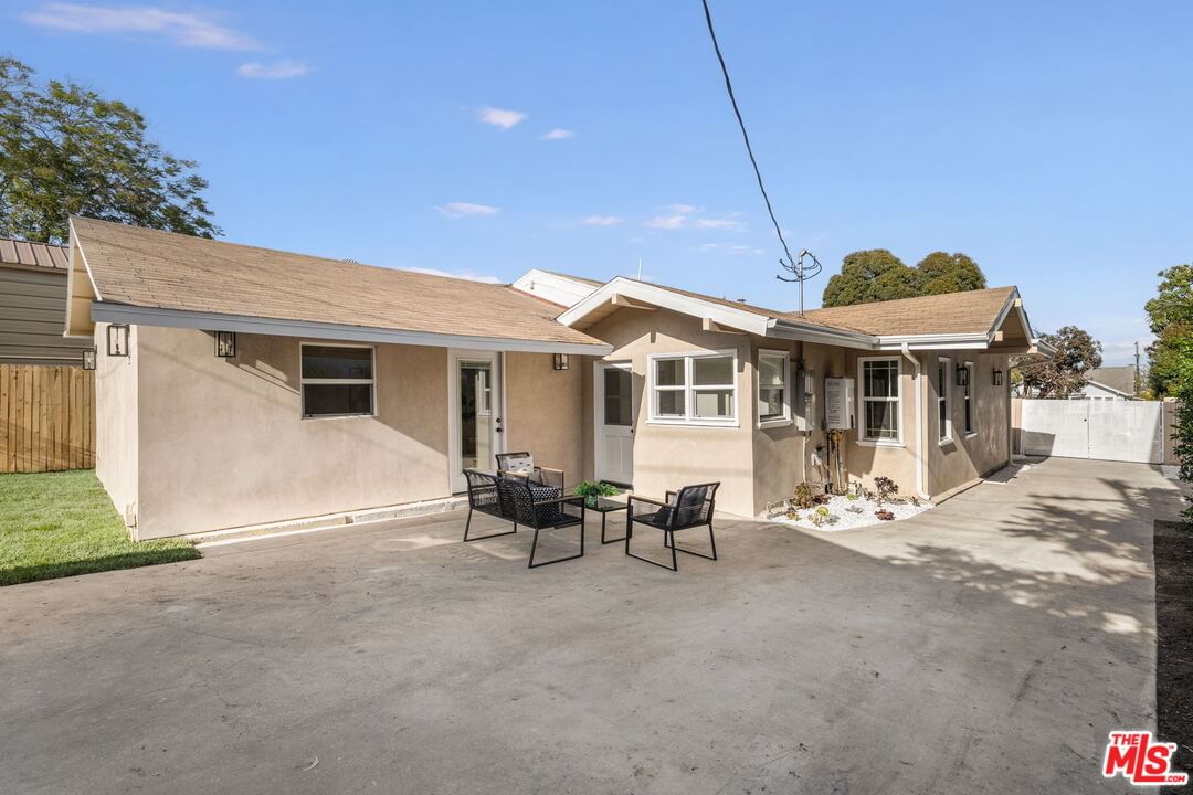 West photo 34