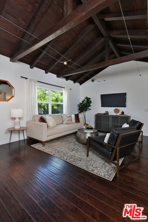 Occidental photo 15