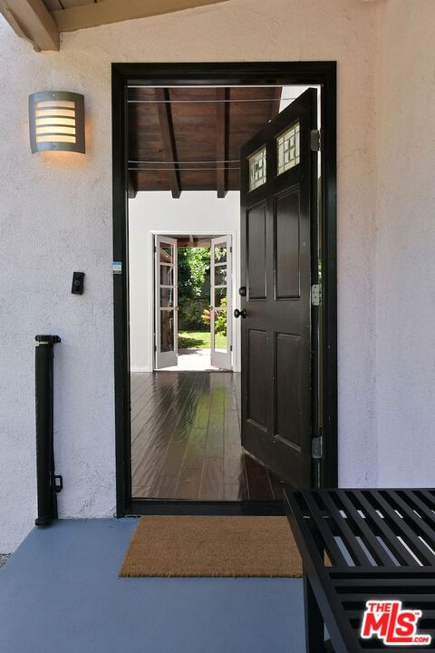 Occidental photo 7