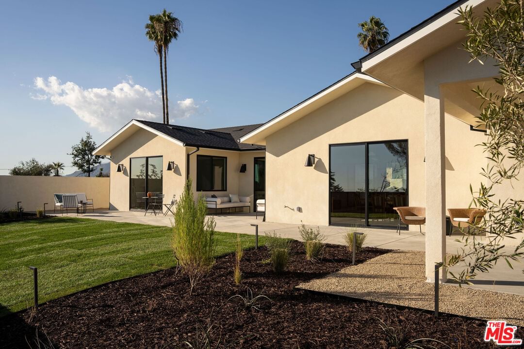 3458 Monterosa Dr