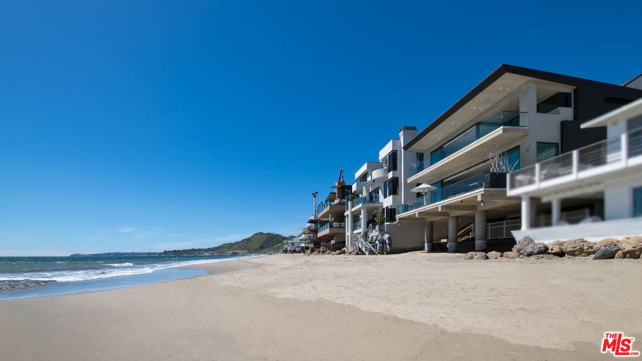 Malibu photo 61