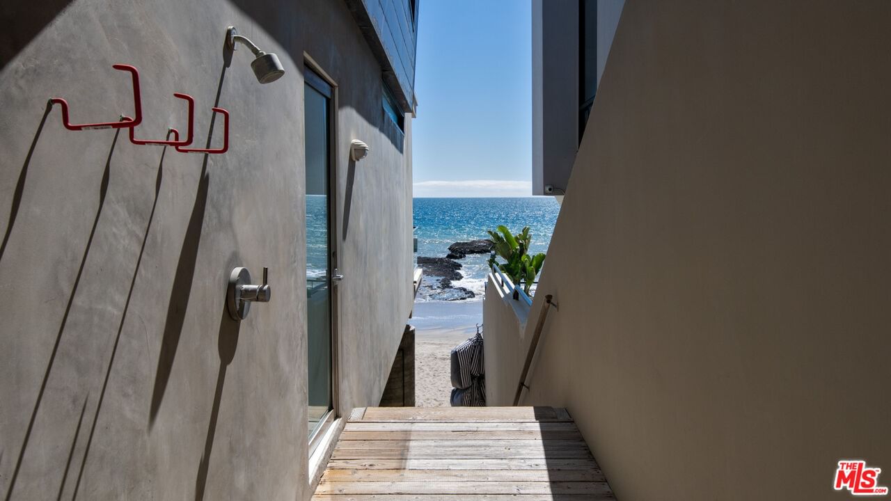 Malibu photo 62