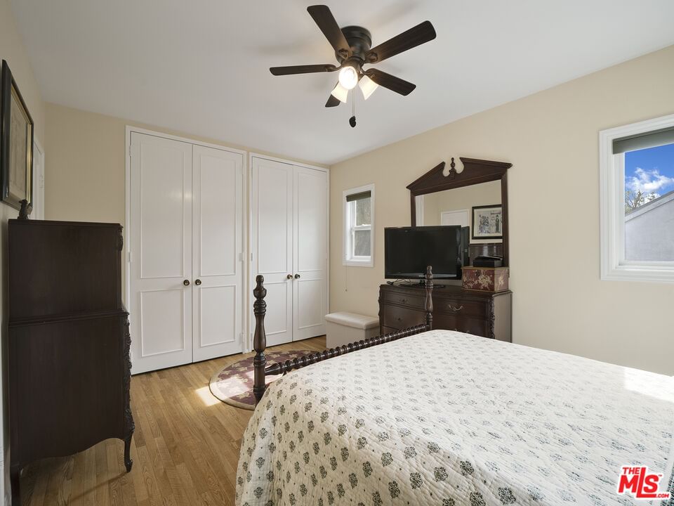 Valley Vista photo 24