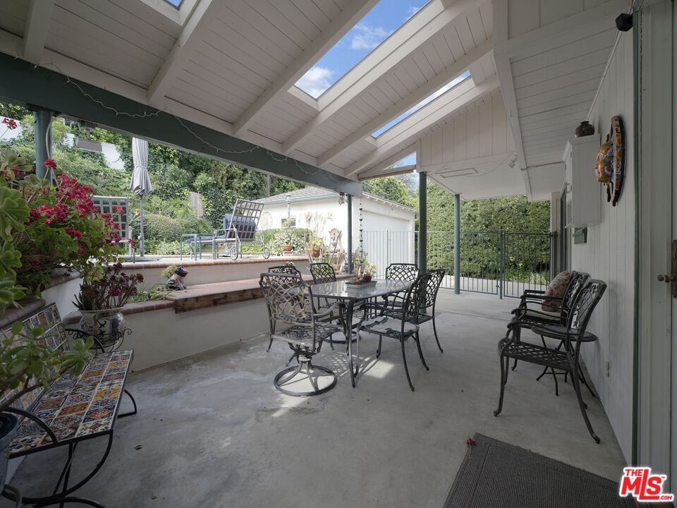 Valley Vista photo 36
