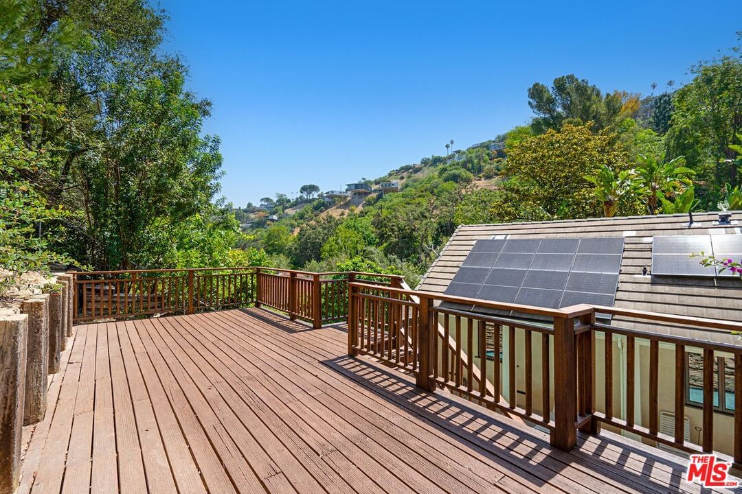 Longview Valley photo 27