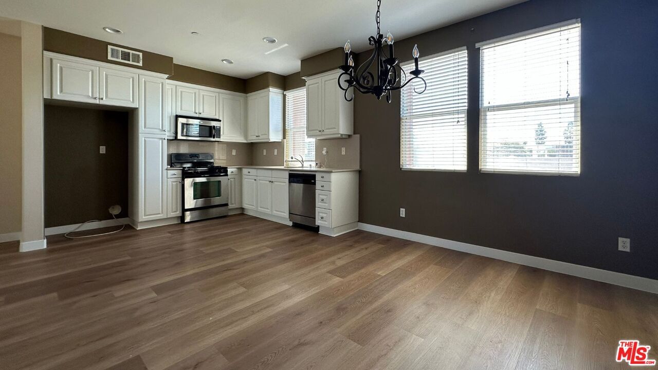 Zinfandel photo 11