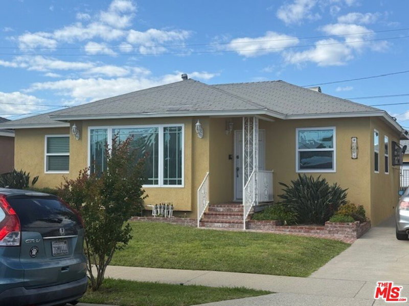 1305 Piru St