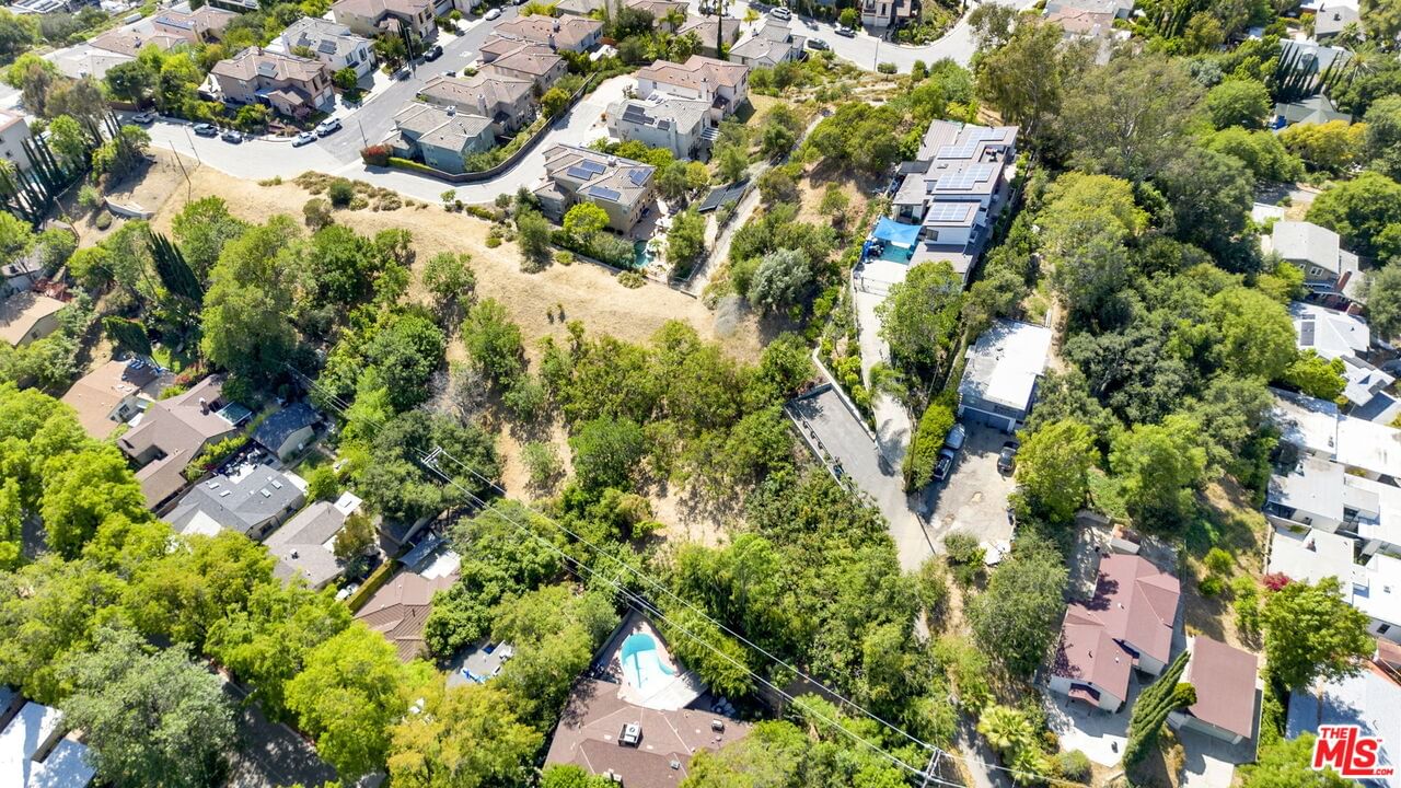 Oak Hill Ave photo 21