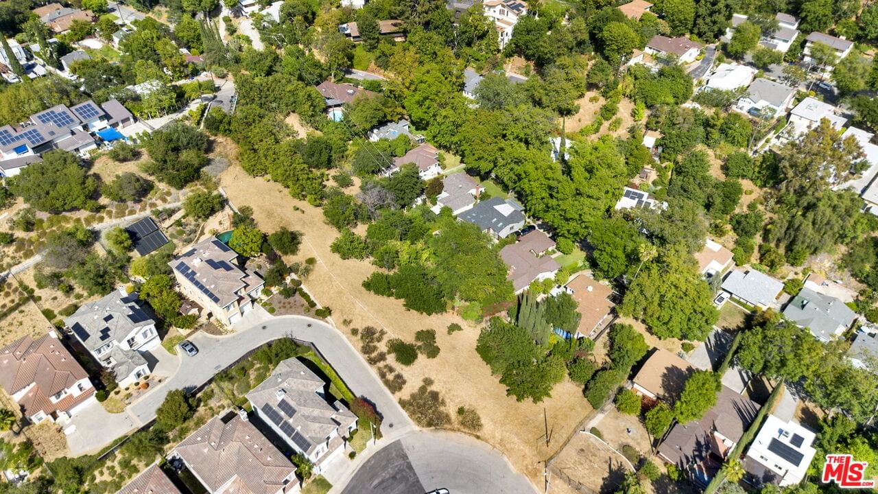 Oak Hill Ave photo 33