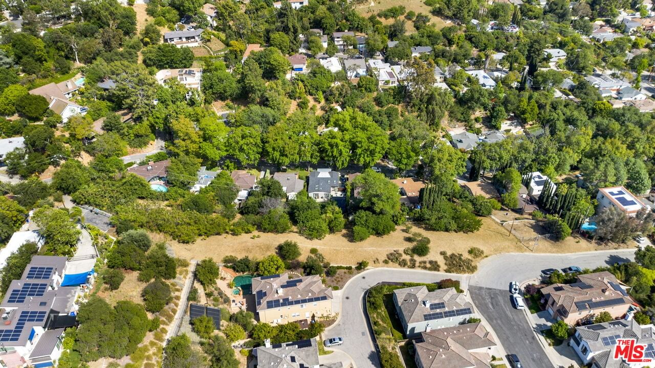 Oak Hill Ave photo 10