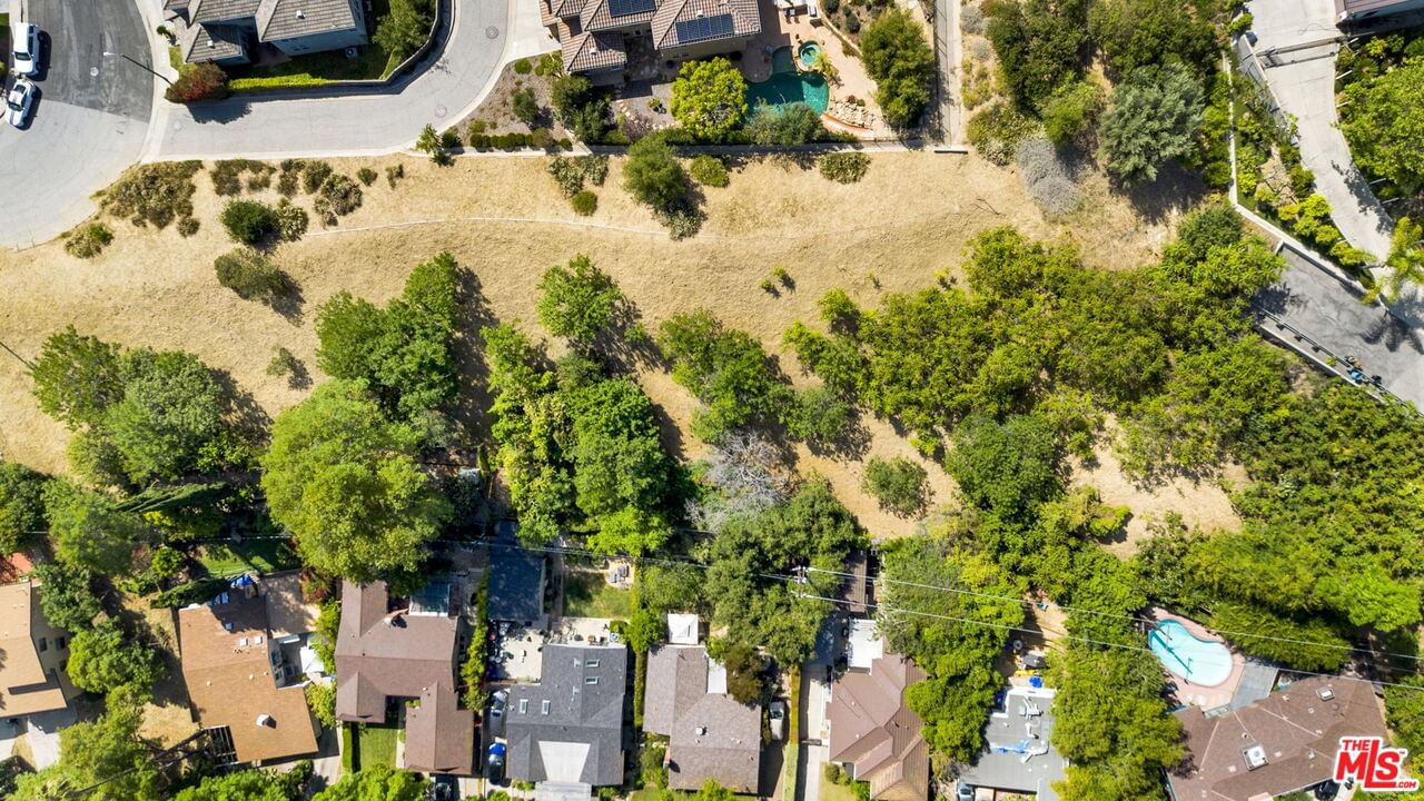 Oak Hill Ave photo 14