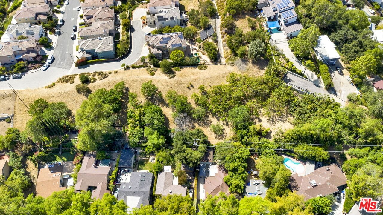 Oak Hill Ave photo 6