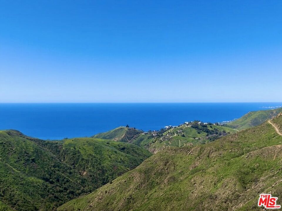 Tuna Canyon photo 3