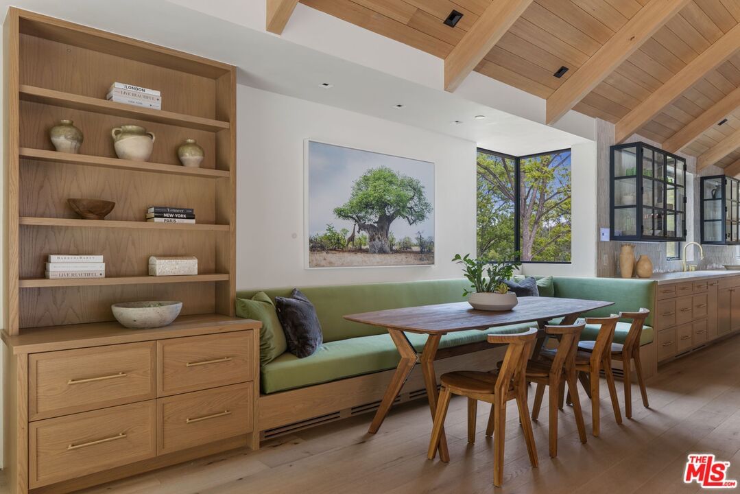 Viewcrest photo 20