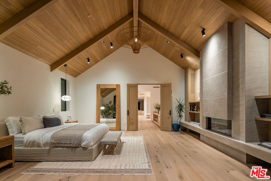 Viewcrest photo 23