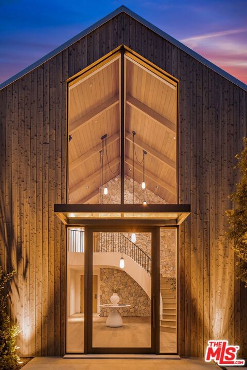 Viewcrest photo 8
