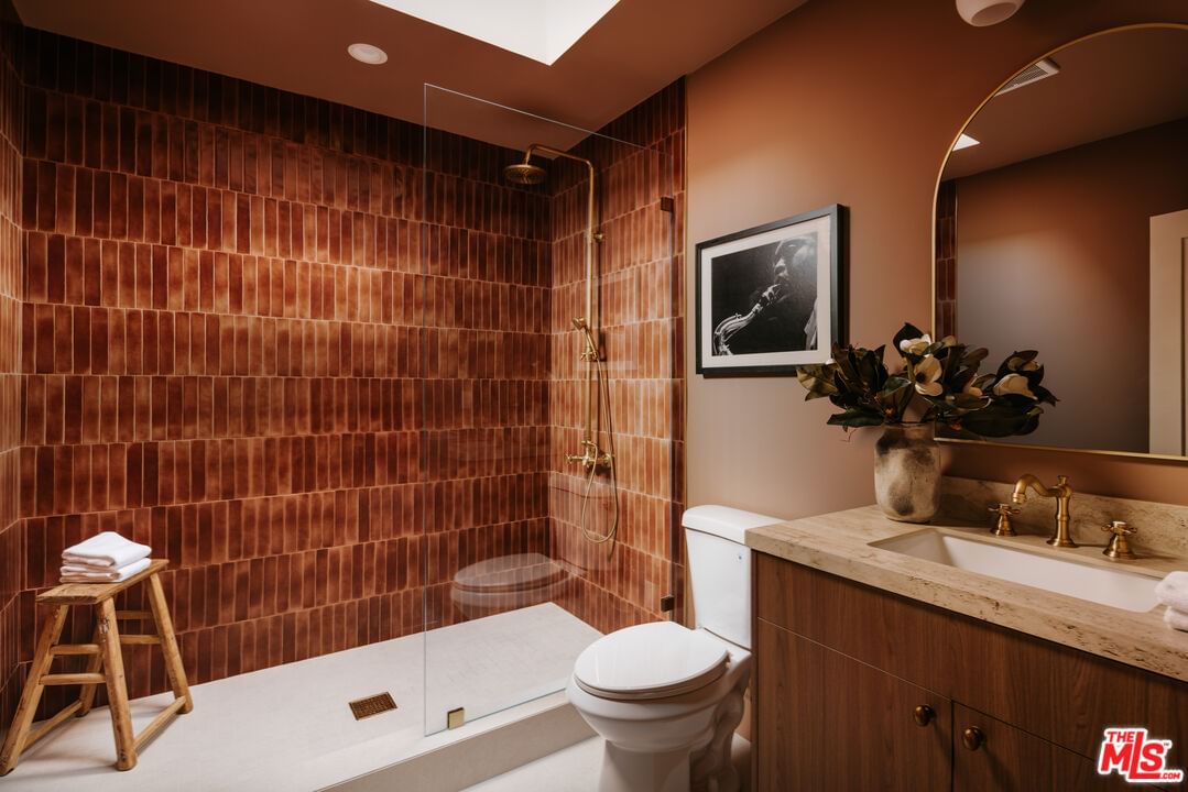 Beachwood photo 16