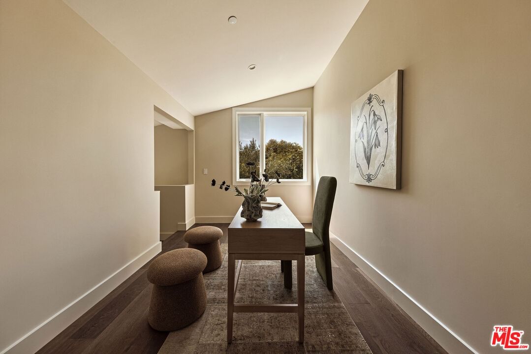 Oak View photo 9