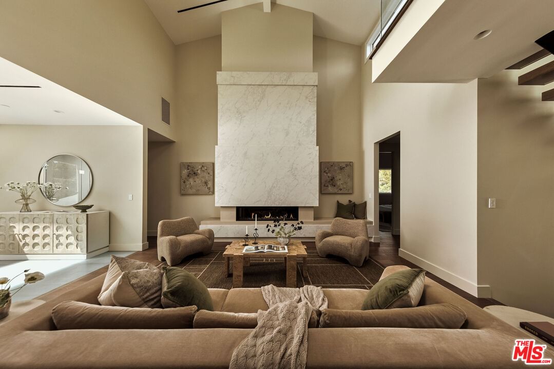 Oak View photo 49