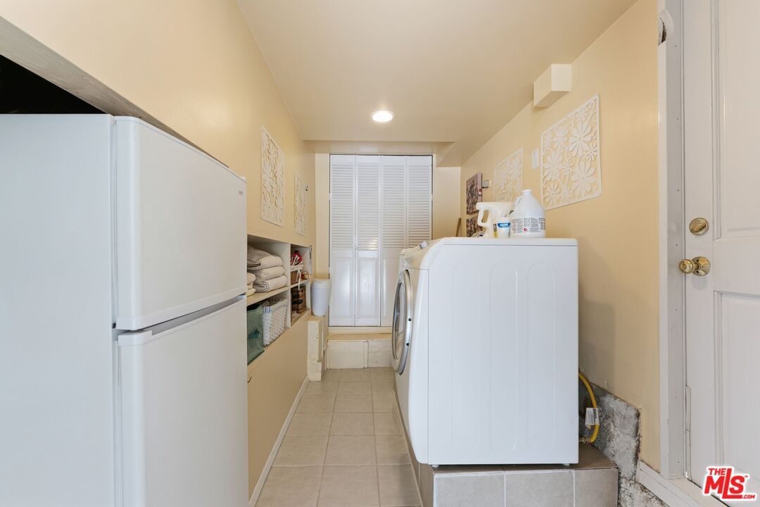 Summerhill photo 44