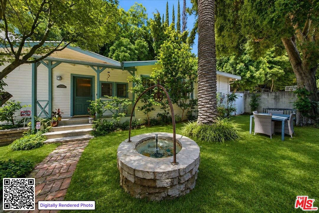 Beverly Glen photo 2