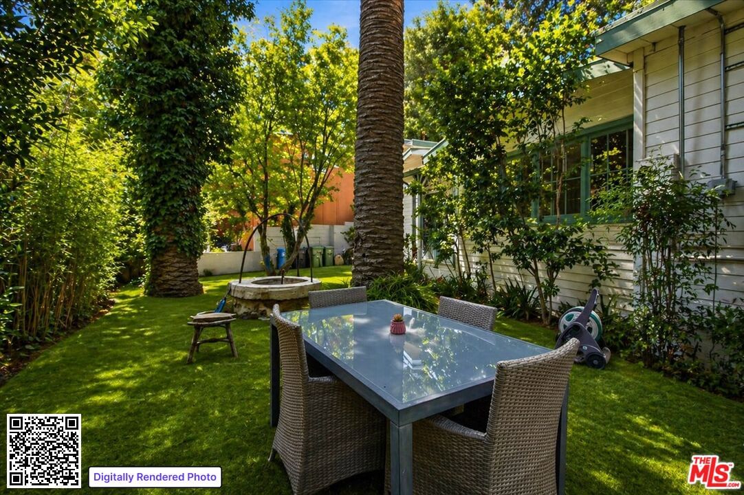 Beverly Glen photo 41