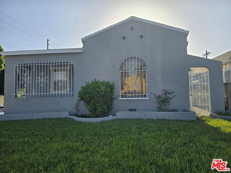 5959 Arlington Ave