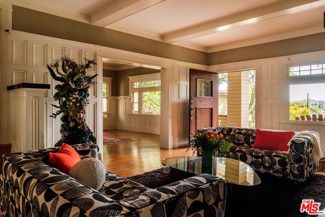 Almaden photo 14