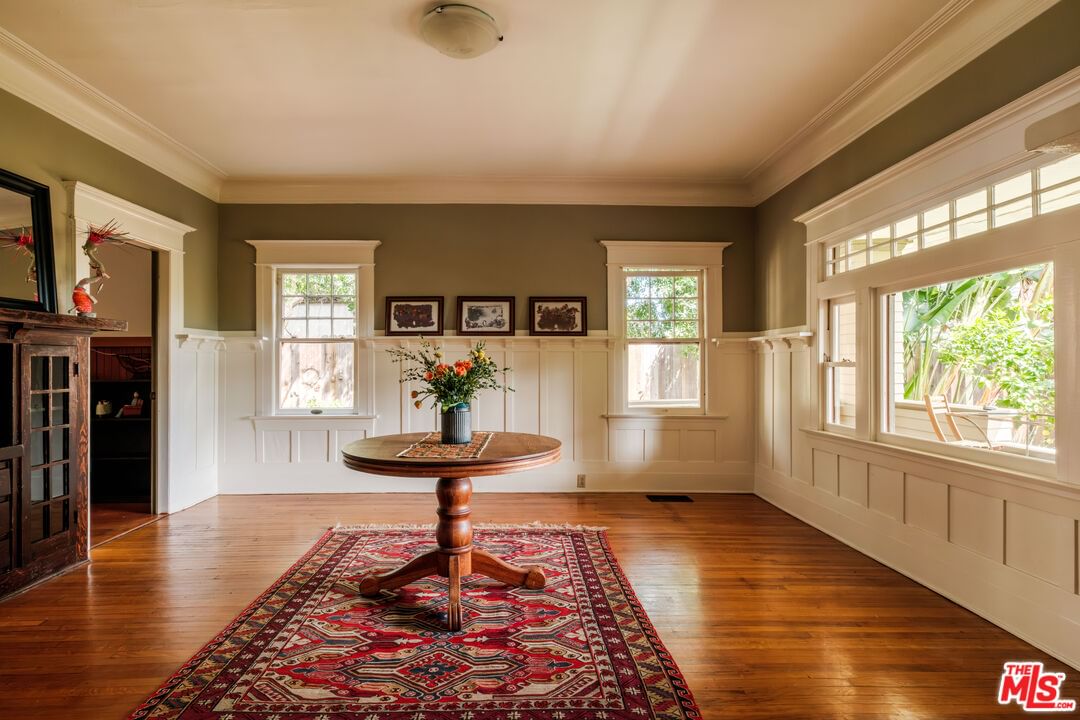 Almaden photo 18