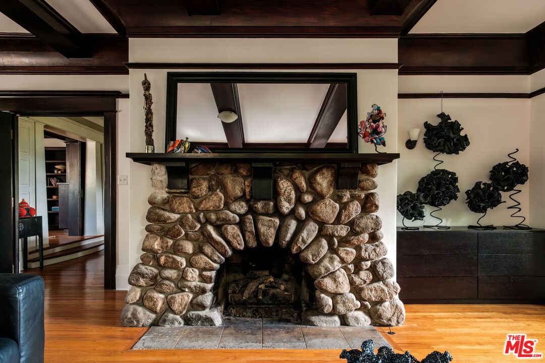 Almaden photo 25