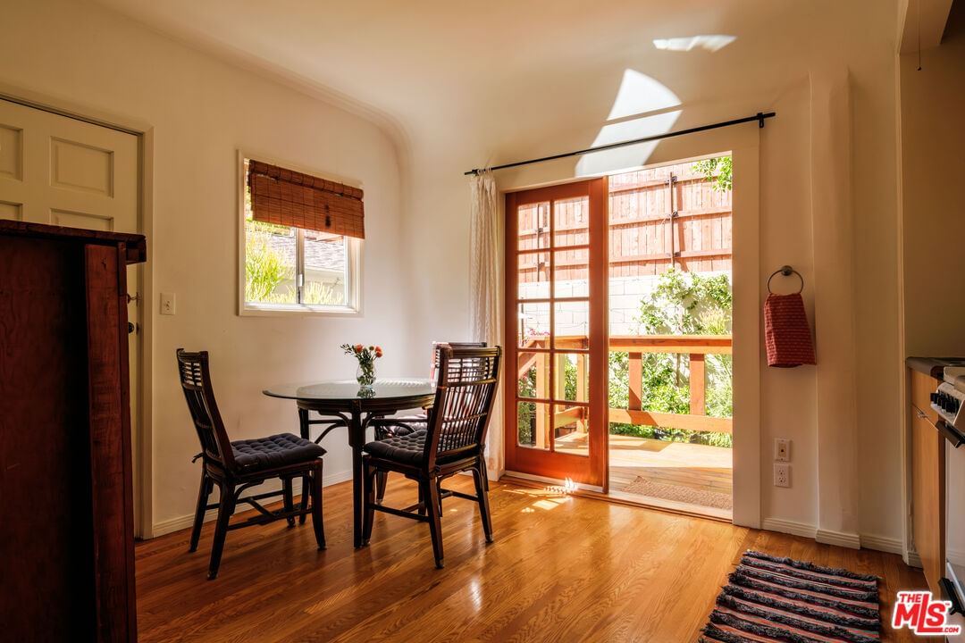 Almaden photo 32