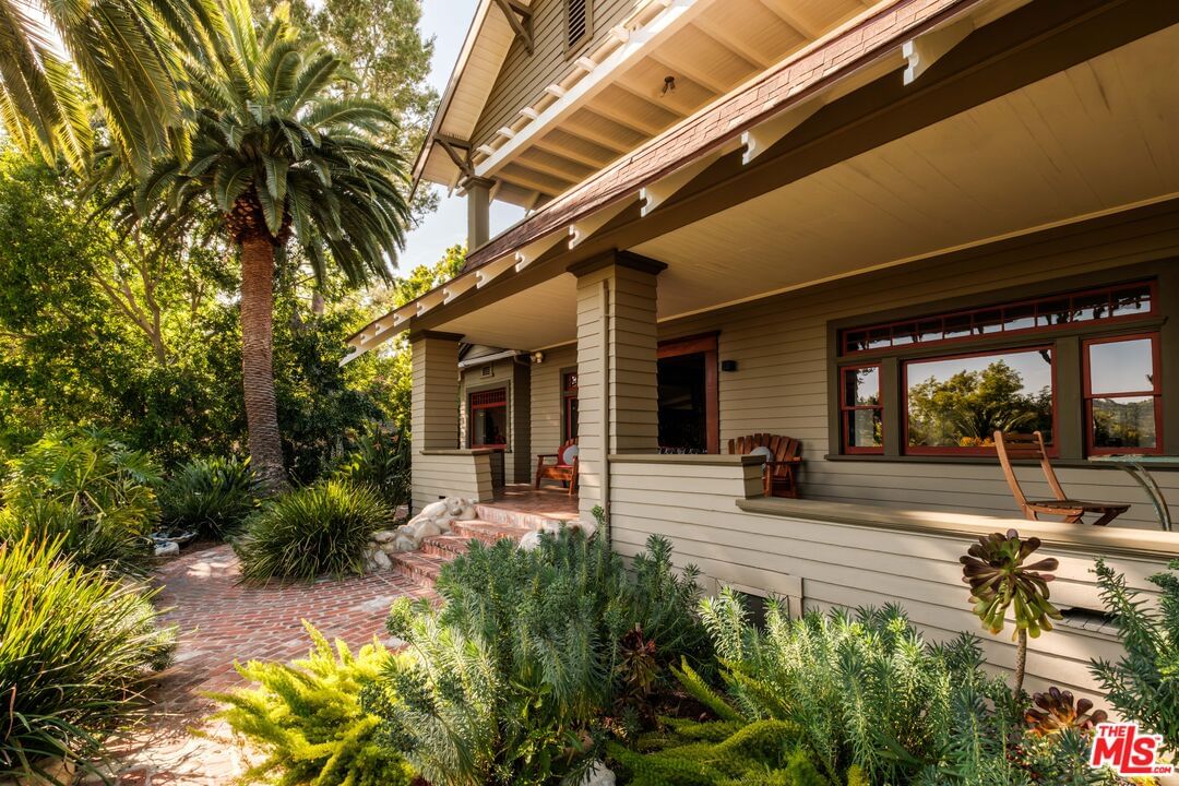 Almaden photo 5