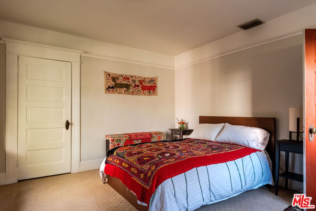 Almaden photo 55