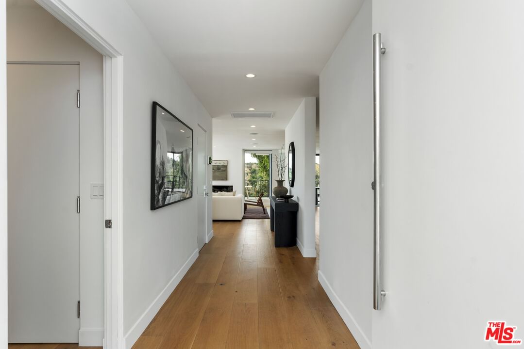 Beverly Ridge photo 2