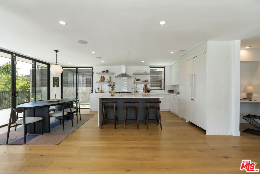 Beverly Ridge photo 31