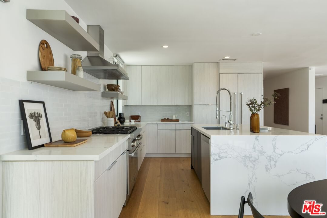 Beverly Ridge photo 33