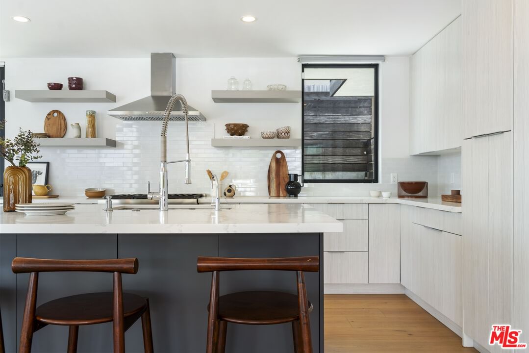 Beverly Ridge photo 35