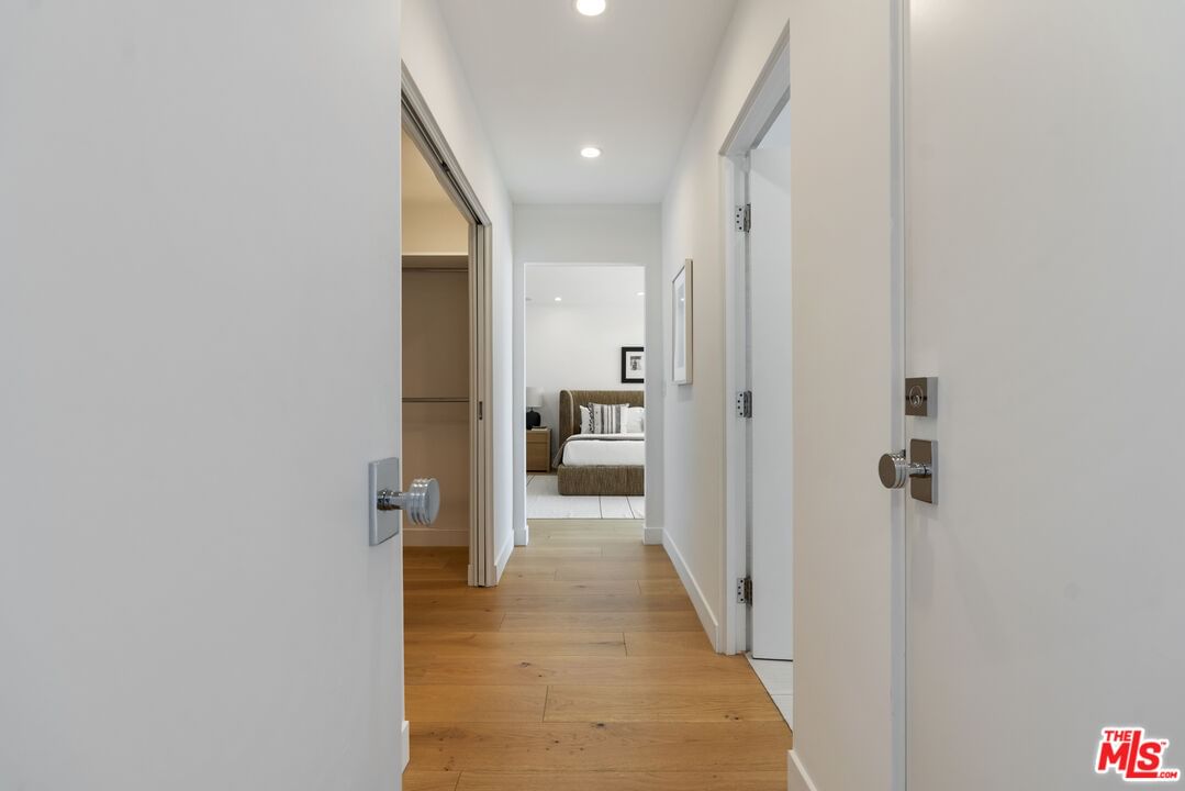 Beverly Ridge photo 43